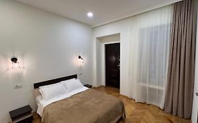 Cosy Apartment In Tbilisi Centre